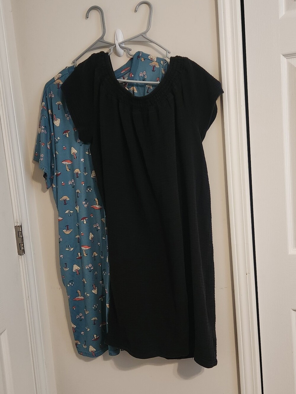 Set of 2 Mumu dresses Black and Blue Mushroom Print XXL